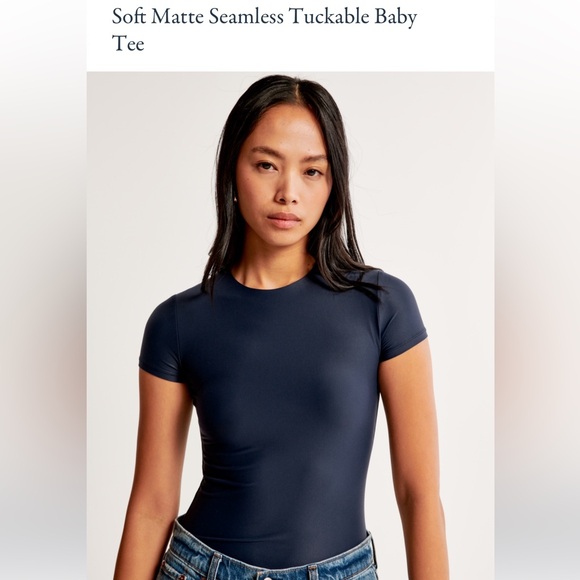 Abercrombie & Fitch Tops - Abercrombie seamless baby tee, navy